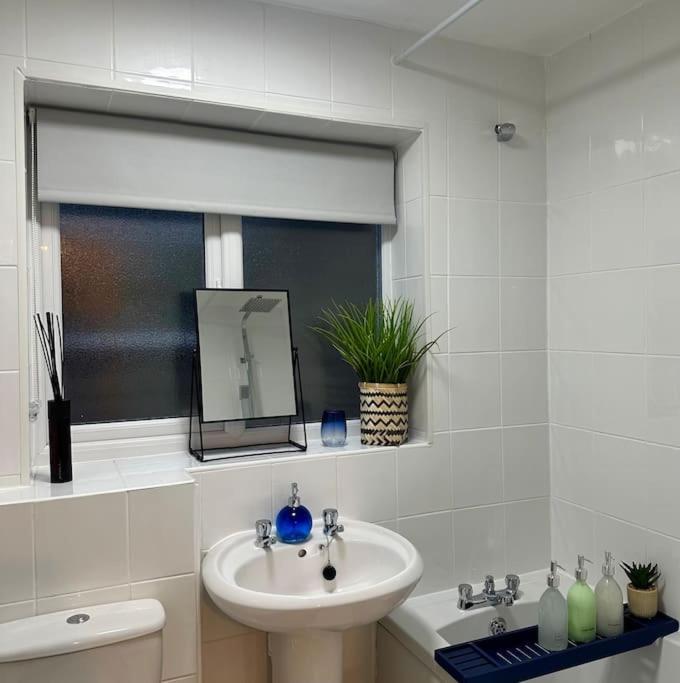 Stylish 2 Bedrooms Flat In A Quiet Cul-De-Sac Area, Near Sheffield City Centre With Free Parking Экстерьер фото